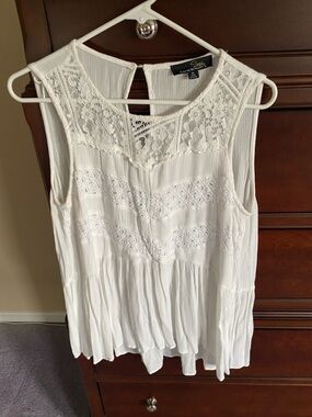 White Lace Yoke Sleeveless Tank longer in back